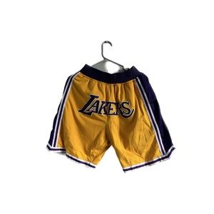 Just Don Vintage 1996-1997 Lakers Short Mens Medium